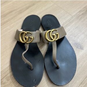 Gucci sandals size 38
